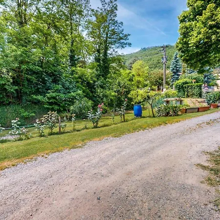 Casa vacanze Il Tiglio All'ombra Del Tiglio, C'è Il Bosco *